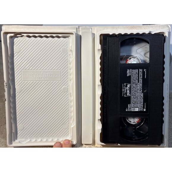 Walt Disney Peter Pan VHS 45th Anniversary Limited Edition - Picture 6 of 6